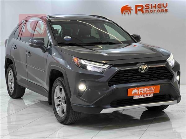 Toyota for sale in Iraq